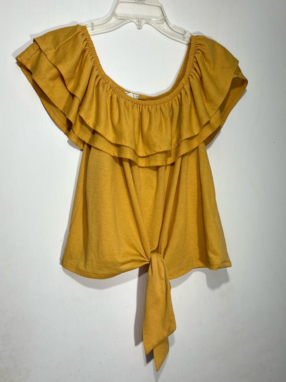 Jolie & Joy yellow/mustard ruffle top size 1X